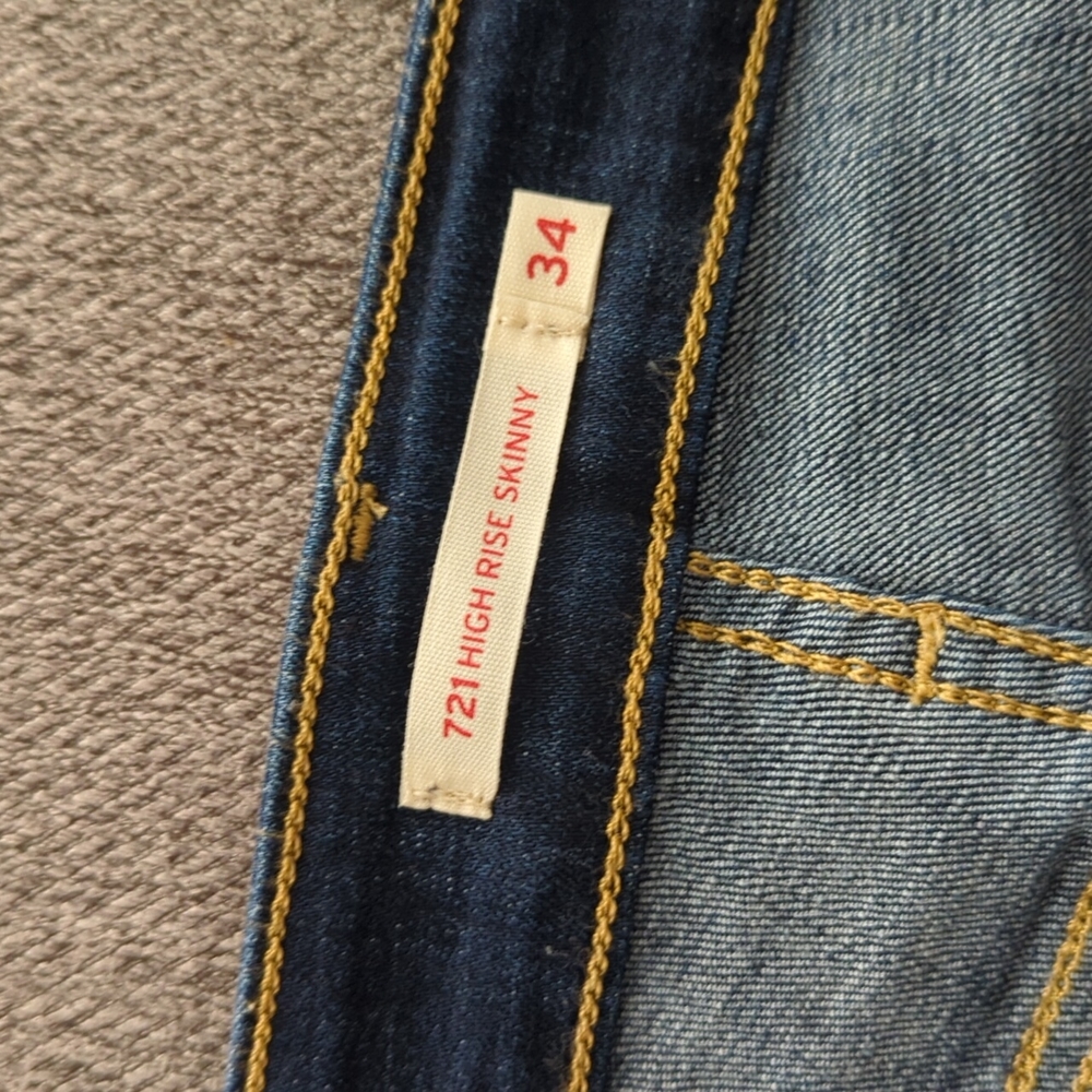 🆕🌿LEVI'S HIGH WAIST SKINNY JEANS🌿 - Picture 5 of 7